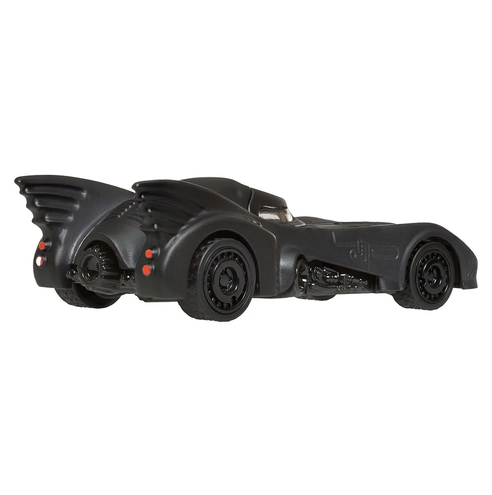 Hot Wheels Pull Back Speeders - Assortie – Une variation choisie au hasard