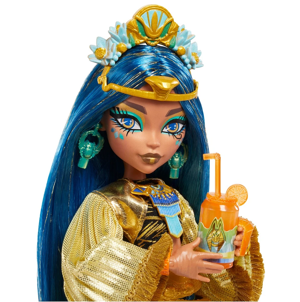 Monster High: Monster Fest Dolls - Assortie – Une variation choisie au hasard