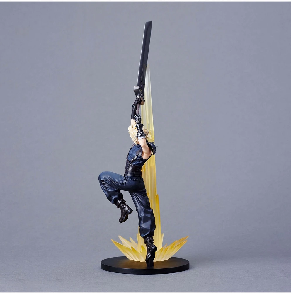 Final Fantasy VII Rebirth Statuette - Cloud Strife 
