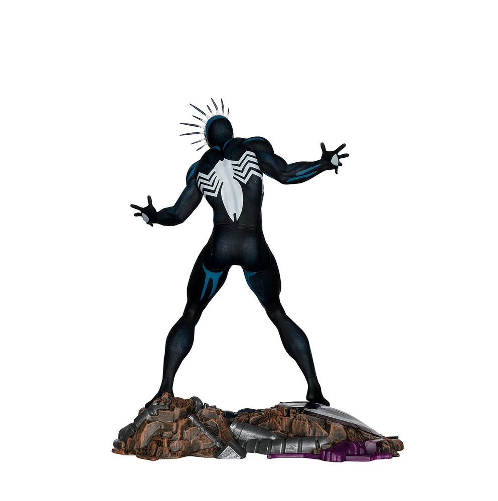 Marvel Spider-Man 1:6th Scale Collectible with Scene & Comic (Marvel Super Heroes Secret Wars #8) 