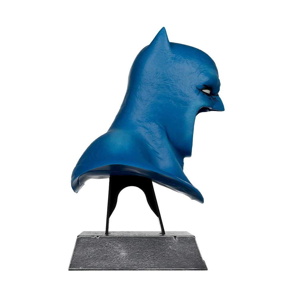 DC Direct Batman (Dark Knight Returns) Cowl Replica 1:3 Scale 