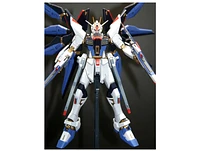 Bandai 1/100 MG Strike Freedom Gundam Full Burst Mode 