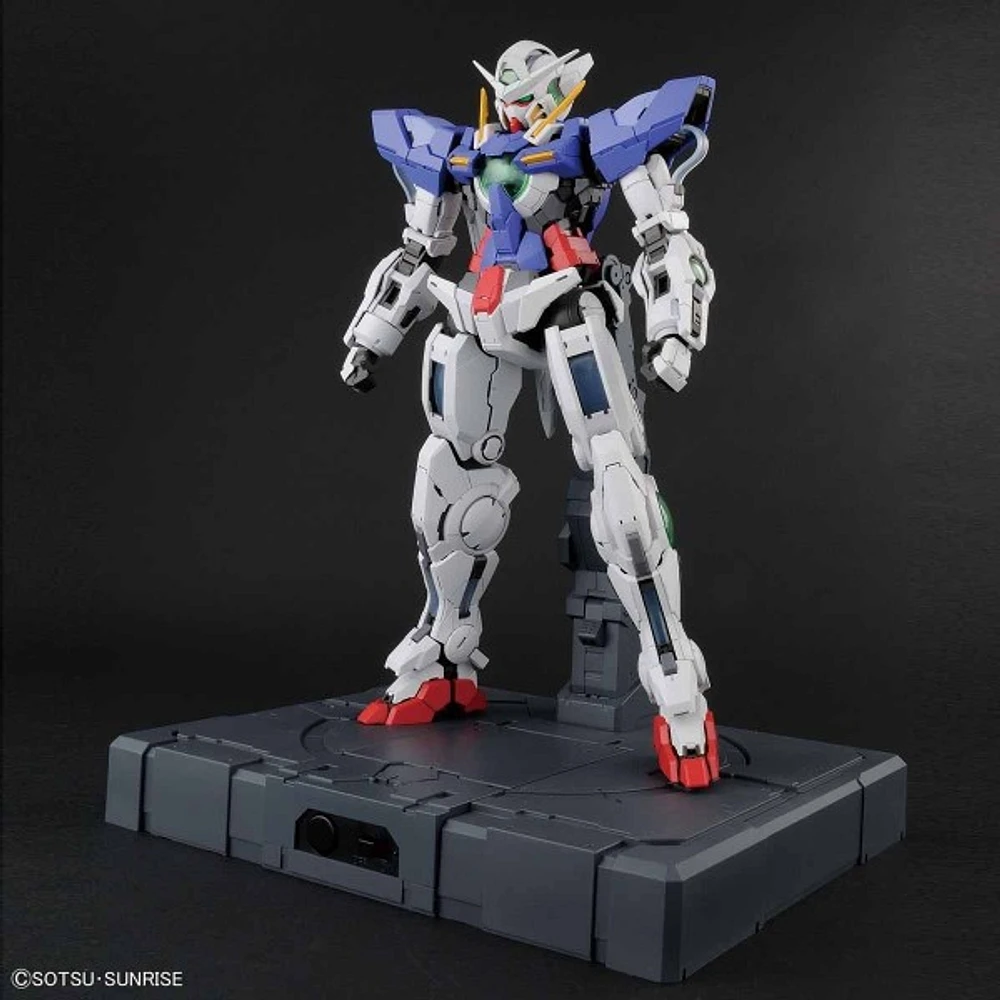 Bandai Hobby PG 1/60 Gundam Exia