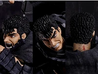 Berserk - Guts Berserker Armor Ver Berserk SH Figuarts Figure 