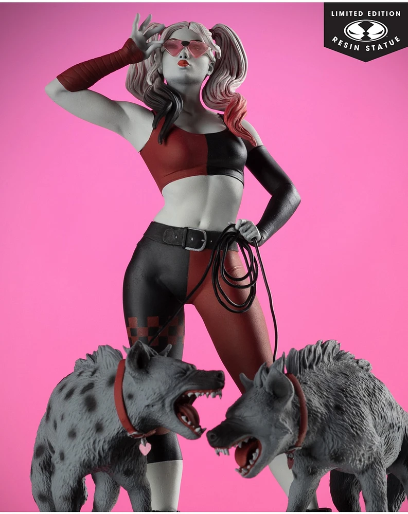 DC Direct Harley Quinn by Jenny Frison (Harley Quinn: Red, White & Black) 1:10 Scale Resin Statue 