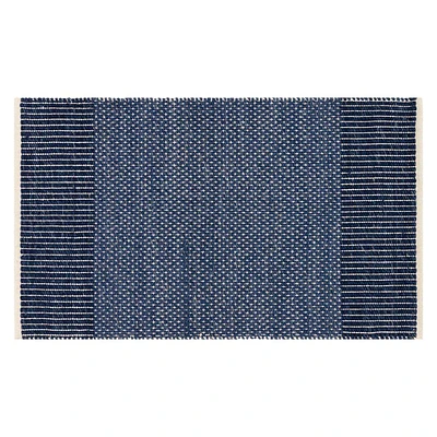 Amena Dark Sapphire Patterned Accent Rug, 2x4