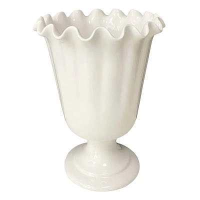 White Pie Crust Edge Ceramic Vase