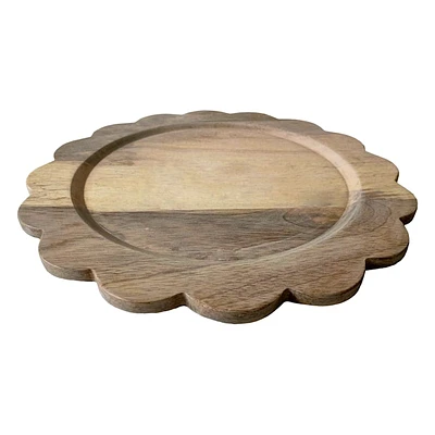Scalloped Wood Charger Plate