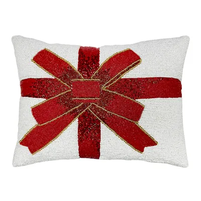 Classic Christmas Santa with Brown Eyes Throw Pillow, 18