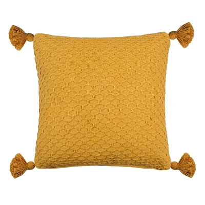 Woven Pillow With Tassels 18x18