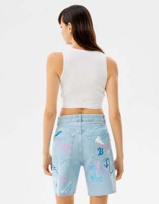 Short denim imprimé patchwork