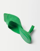 Sandales talon éponge