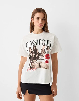 T-shirt Gossip Girl manga curta estampada