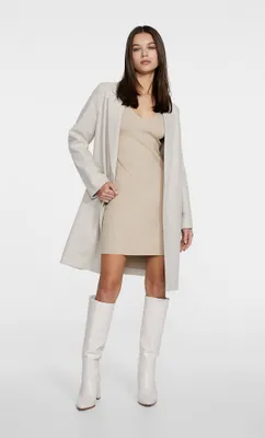 Robe en maille à col V