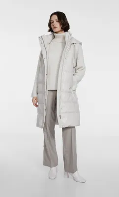 Gilet type doudoune long sans manches matelassé en similicuir