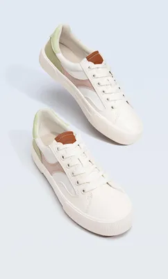 Baskets casual combinées