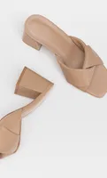 Sandales à talon avec nœud