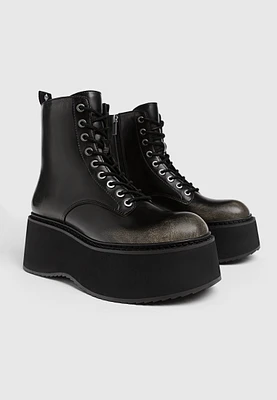 Botins flatform com cordões