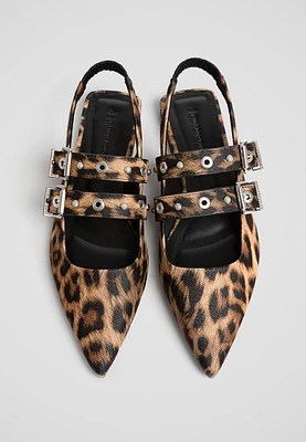 Sapato raso com estampado leopardo