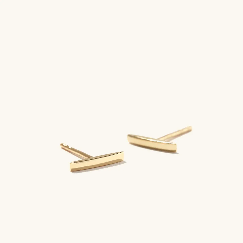 Bar Studs earrings in 14k yellow gold