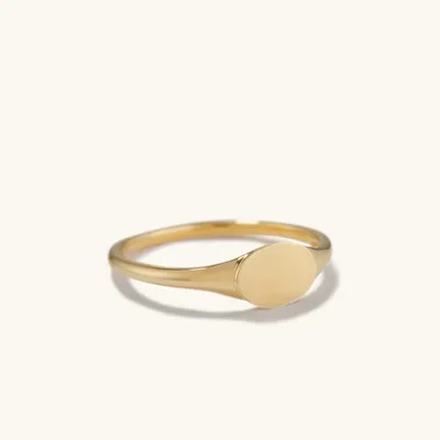 Engravable Signet Ring 14k Yellow Gold | Mejuri