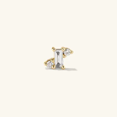 Flat Back Three Diamond Stud Earrings - Yellow Gold | Mejuri