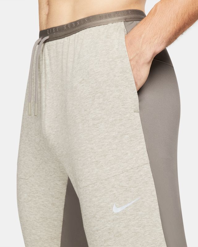 Nike Therma-FIT Run Division Elite Men's Running Pants.