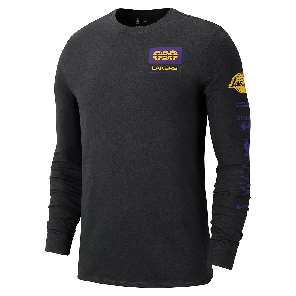 Los Angeles Lakers Essential Men's Nike NBA Long-Sleeve T-Shirt