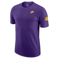 Los Angeles Lakers Essential Club Men's Nike NBA T-Shirt