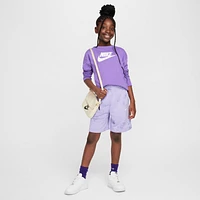 Nike Sportswear Big Kids' (Girls') Long-Sleeve T-Shirt