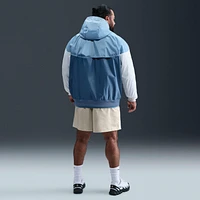 Nike Sportswear Club Men's Flow Football Shorts