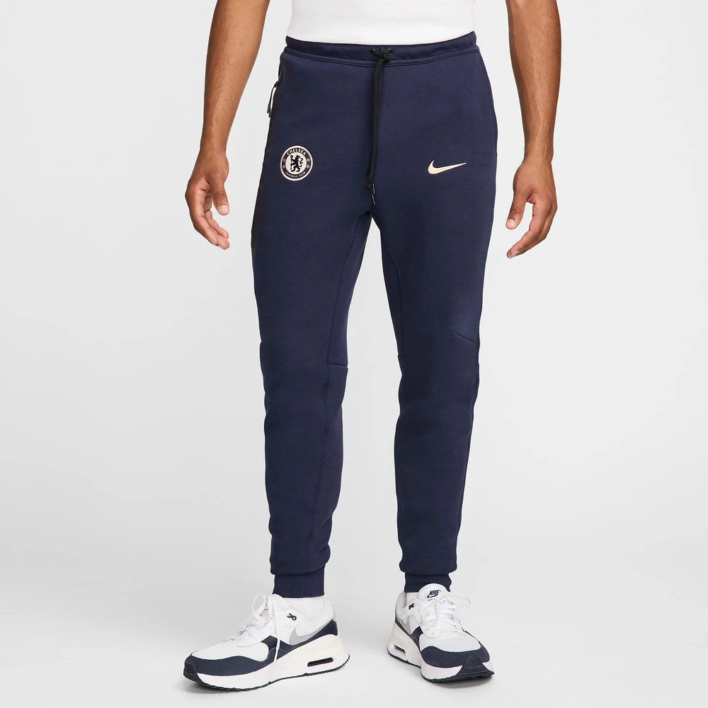 Chelsea FC Tech Fleece Men's Nike Soccer Joggers