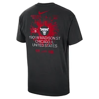 Chicago Bulls Max90 Men's Nike NBA T-Shirt