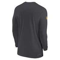 Green Bay Packers Sideline Coach Men's Nike Dri-FIT NFL Long-Sleeve Top