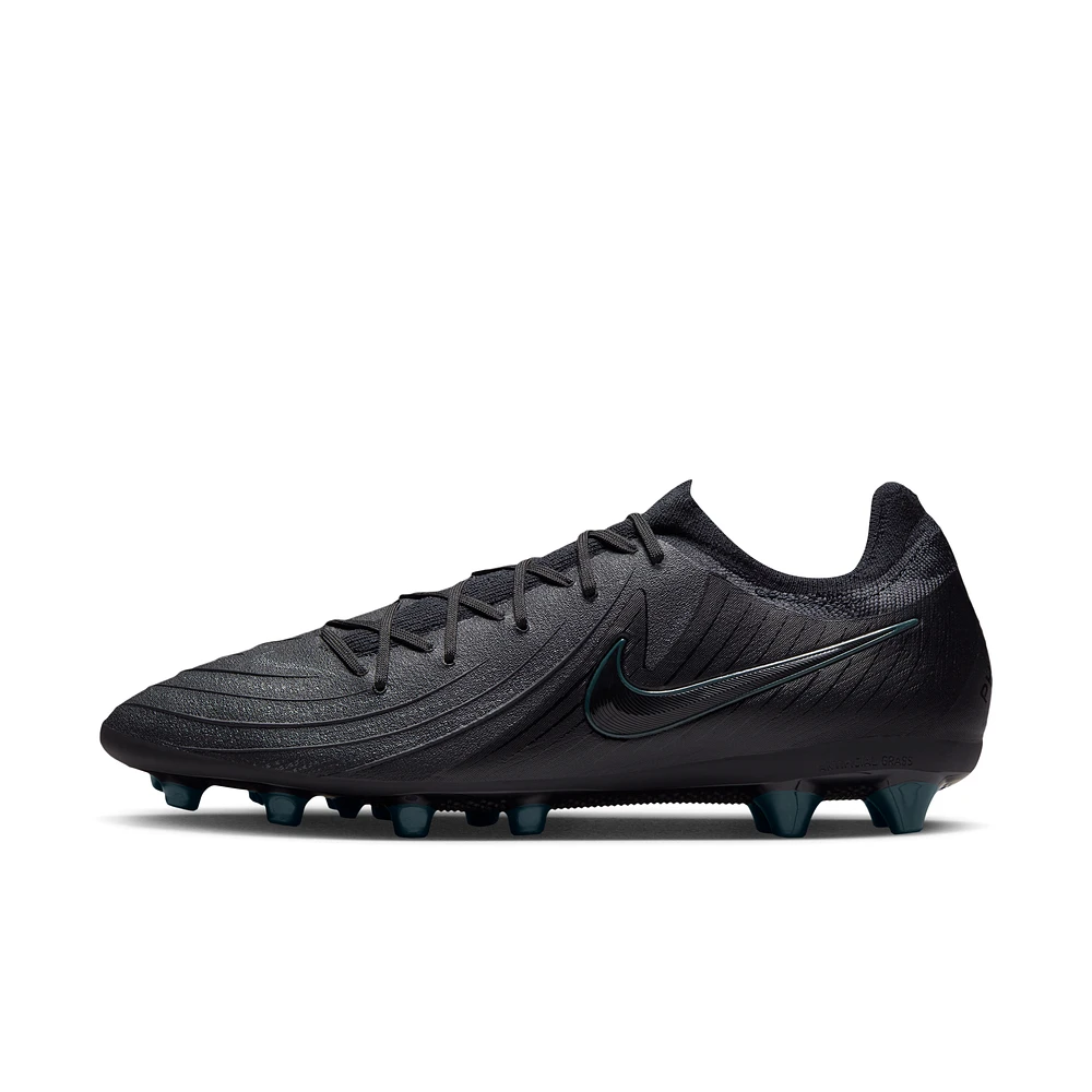 Nike Phantom GX 2 Pro AG Low-Top Soccer Cleats