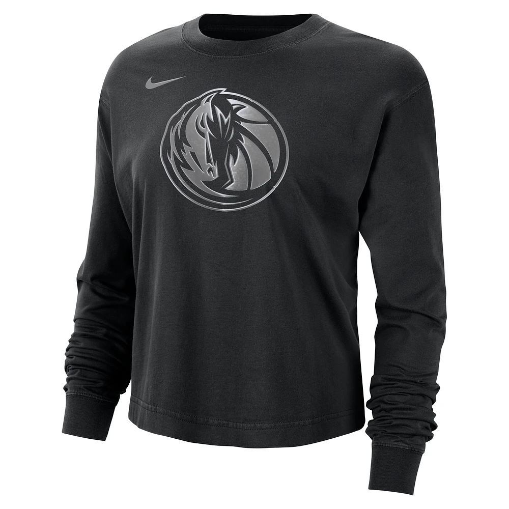 Dallas Mavericks Courtside Women's Nike NBA Shine Boxy Long-Sleeve T-Shirt