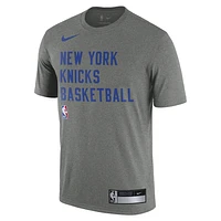 New York Knicks Men's Nike Dri-FIT NBA Practice T-Shirt