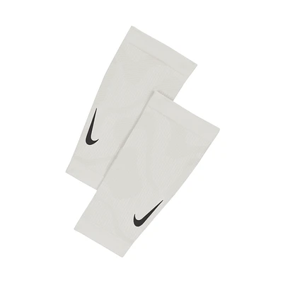 Nike Zoned Calf Sleeves