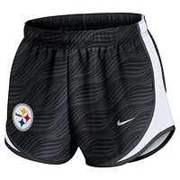 Pittsburgh Steelers Tempo Women's Nike Dri-FIT NFL Shorts