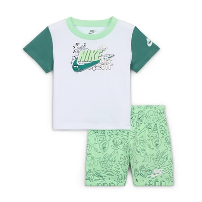 Nike Sportswear Create Your Own Adventure Baby (12-24M) T-Shirt and Shorts Set