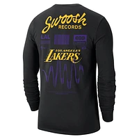 Los Angeles Lakers Essential Men's Nike NBA Long-Sleeve T-Shirt