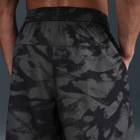 Nike Form Men's Dri-FIT 7" Unlined Versatile Shorts