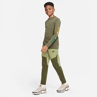 Nike Sportswear Big Kids' Long-Sleeve T-Shirt