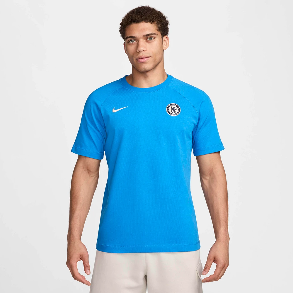 Chelsea FC Travel Nike Soccer Short-Sleeve Top