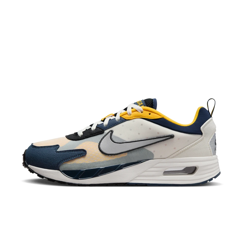 Michigan Nike Air Max Solo Men's Shoes