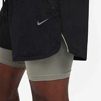 Nike Stride Running Division Men's 5" Dri-FIT Water-Repellent 2-in-1 Shorts