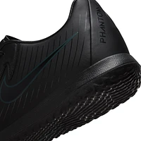 Nike Phantom GX 2 Academy IC Low-Top Soccer Shoes