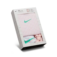 Nike Swoosh Gingham 3-Piece Box Set Baby