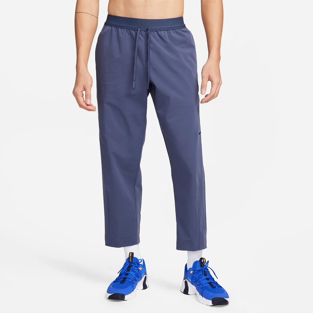 Nike A.P.S. Men's Dri-FIT Woven Versatile Pants