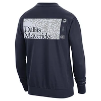 Dallas Mavericks Standard Issue Men's Nike Dri-FIT NBA Crew-Neck Sweatshirt